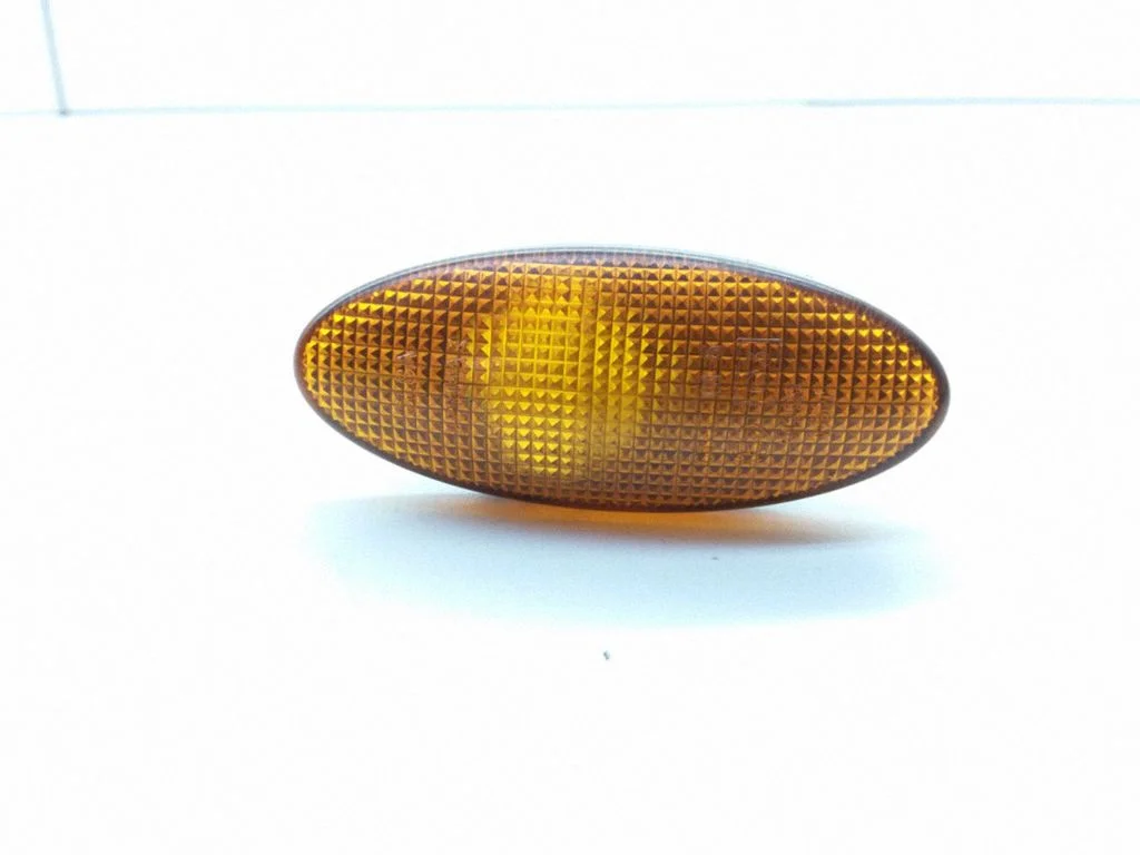 Spārna pagrieziena lukturis 90504212
