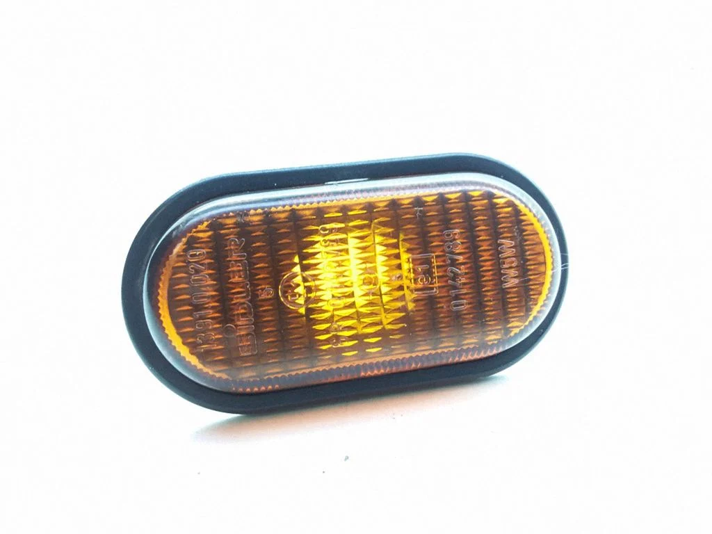 Front fender indicator light – Renault Scenic I (1996-2003)
