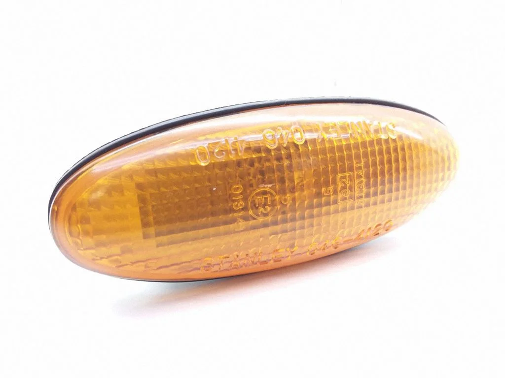 Spārna pagrieziena lukturis STANLEY0464120