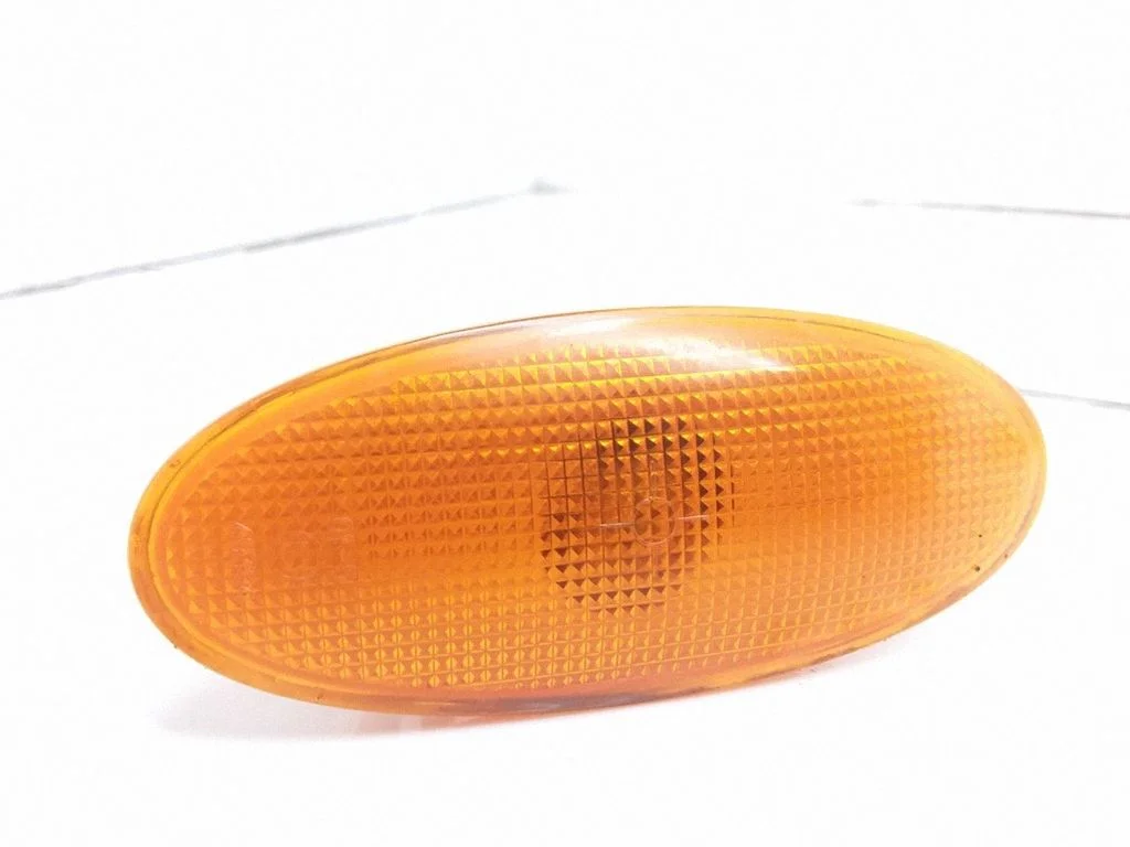 Front fender indicator light 0210003