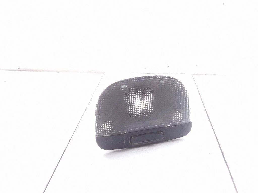 Rear seat light – Subaru Legacy (2004-2006)