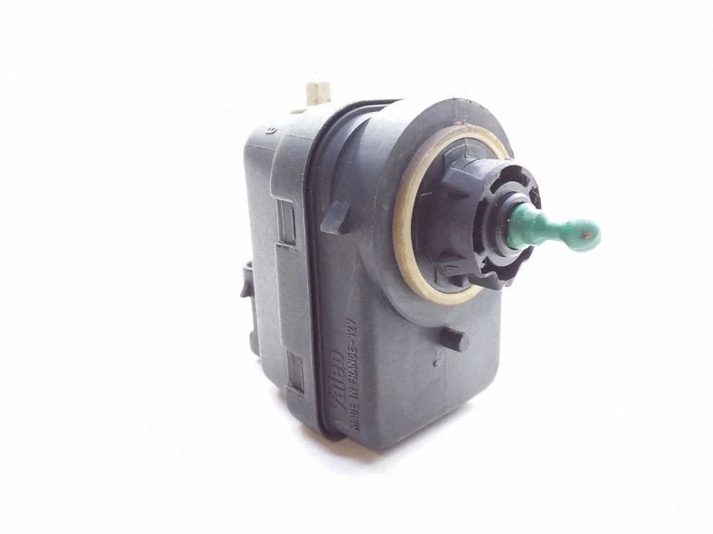Headlight level adjustment motor 7700640141