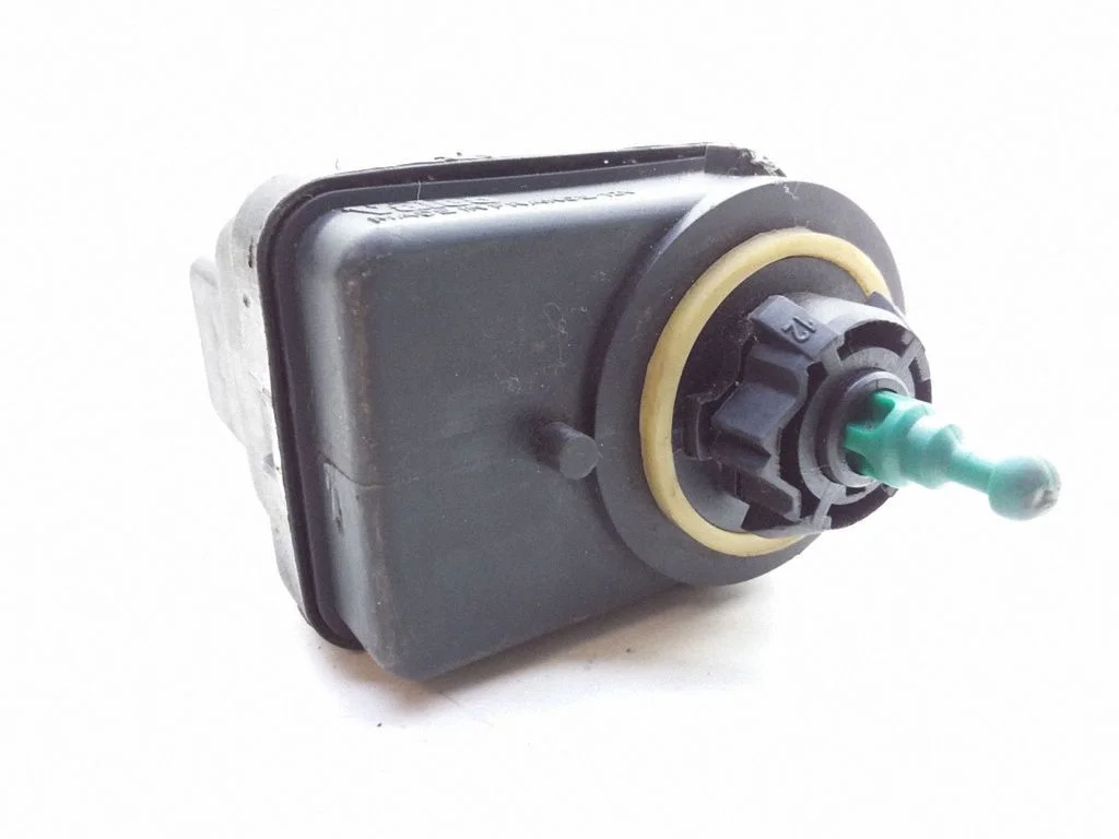 Lukturu augstuma regulēšanas motoriņš 0770084014