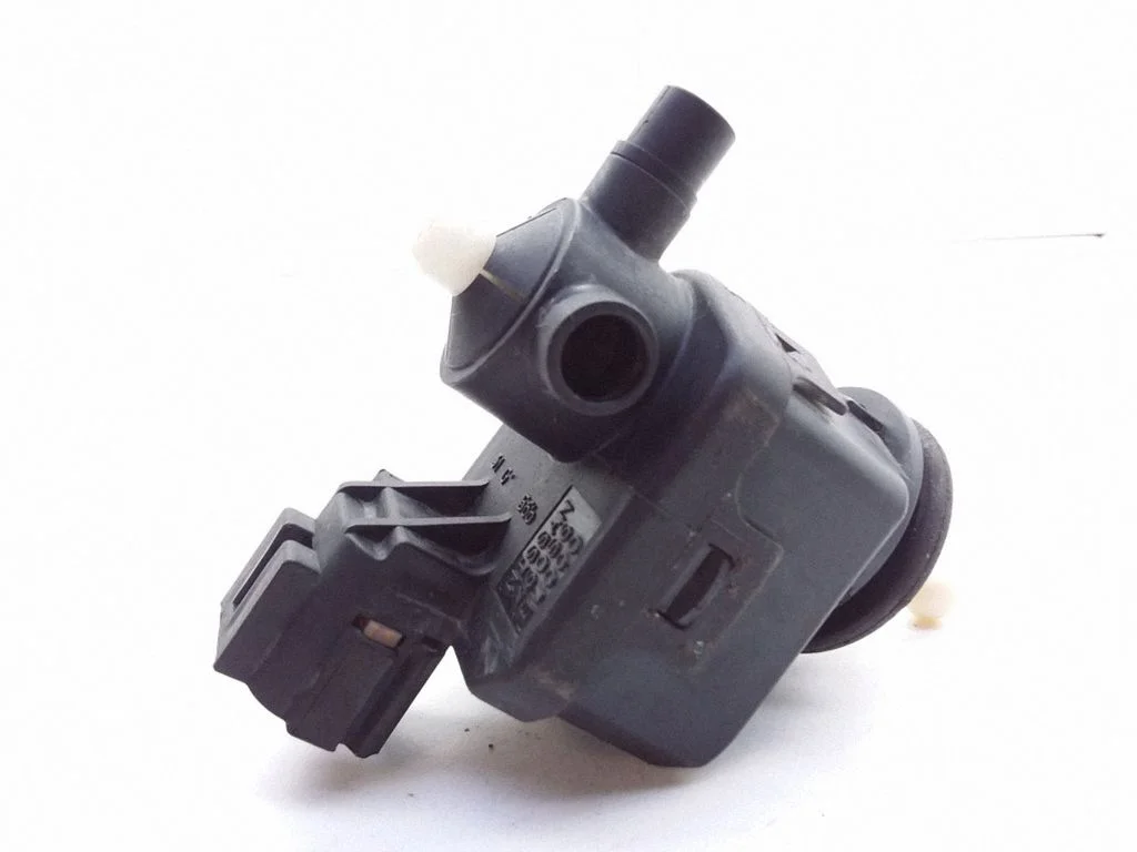 Headlight level adjustment motor 26056BU000