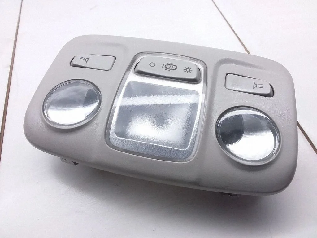 Front seat light – Citroen C4 Grand Picasso (2013-2018)