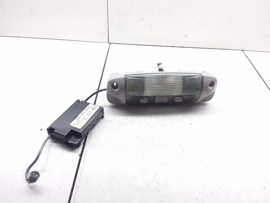 Front seat light – Ford Transit Custom (2013-2023)