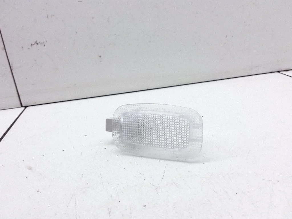Front seat light – Mercedes-Benz CLS-Class C218 X218 (2011-2017)