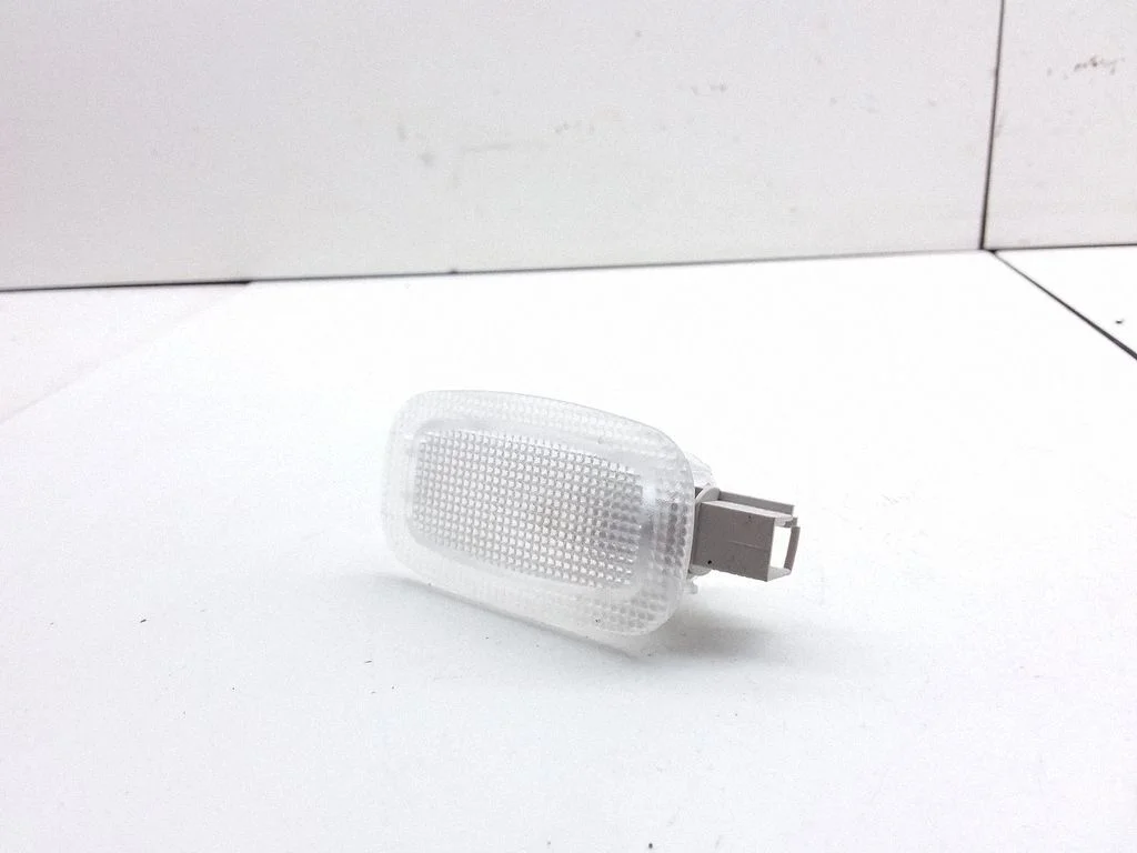 Front seat light – Mercedes-Benz CLS-Class C218 X218 (2011-2017)