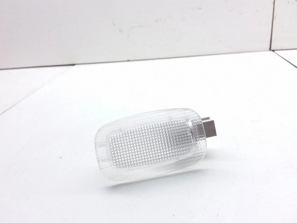 Front seat light – Mercedes-Benz CLS-Class C218 X218 (2011-2017)
