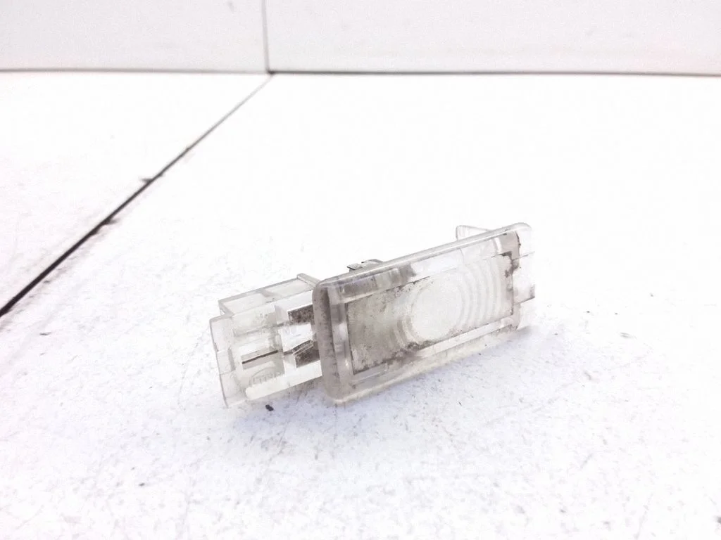 Front seat light – Mercedes-Benz C-Class W203 (2000-2007)