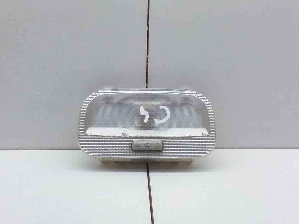 Front seat light – Citroen C4 I (2004-2010)