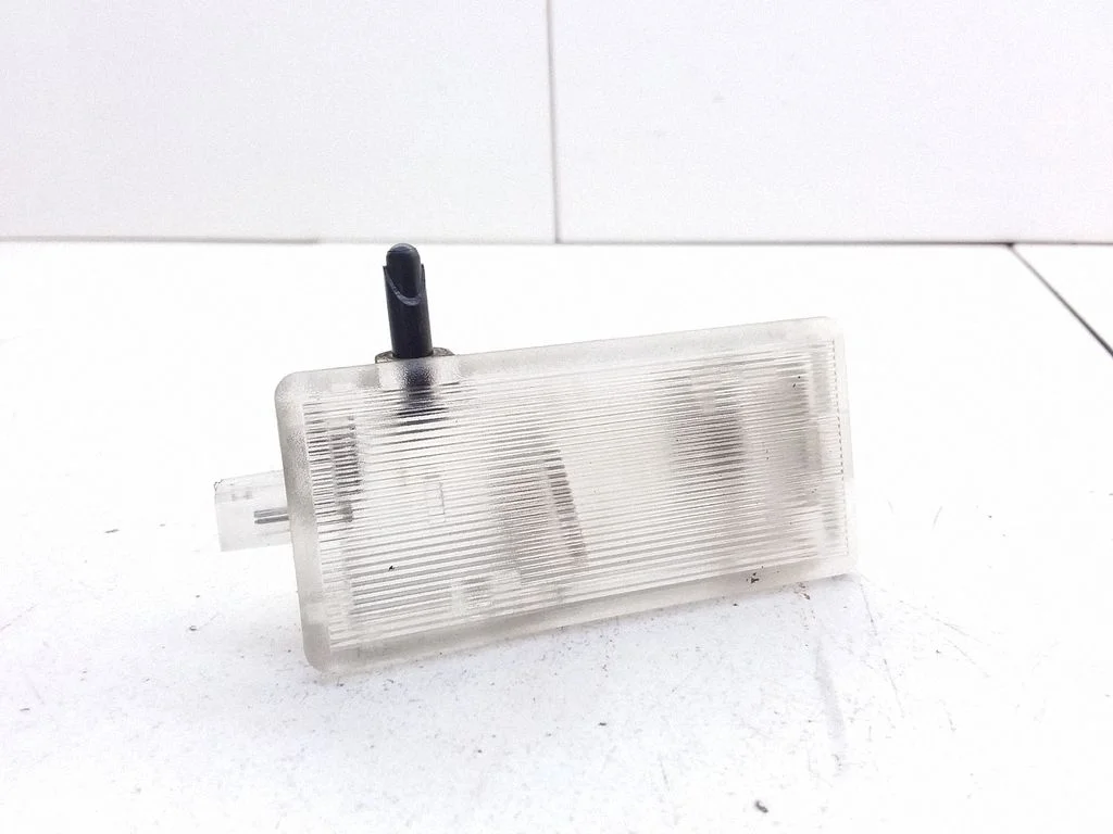 Front seat light 63318364920