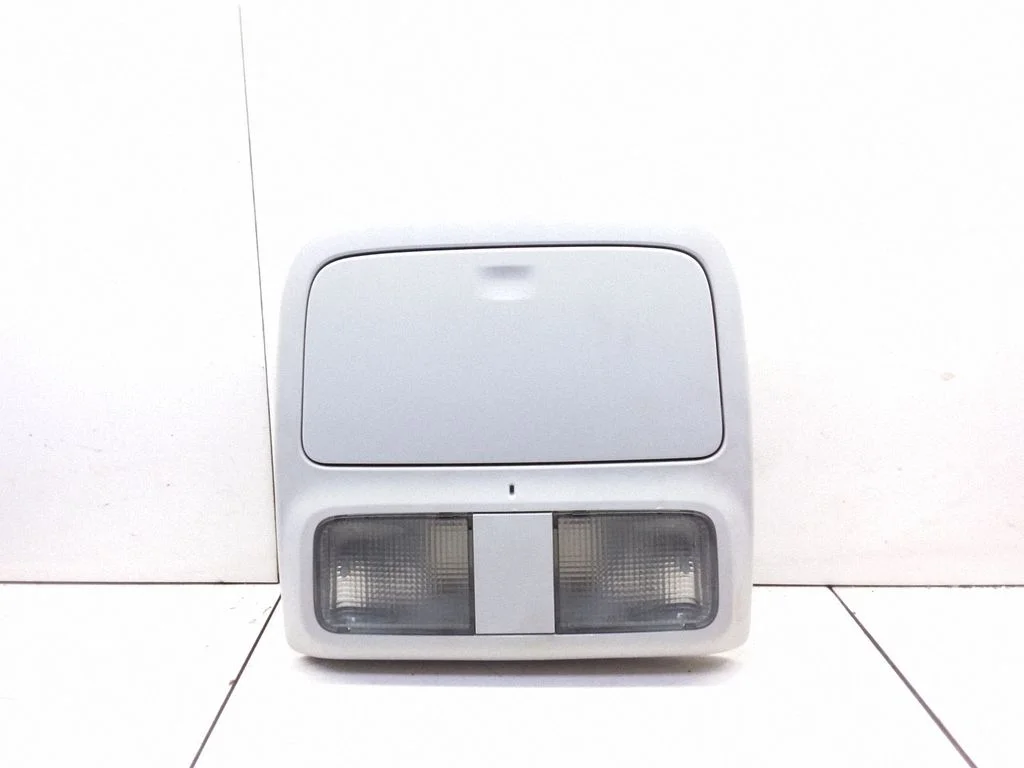 Esiistmete valgustustuli – Subaru Forester SH (2008-2013)