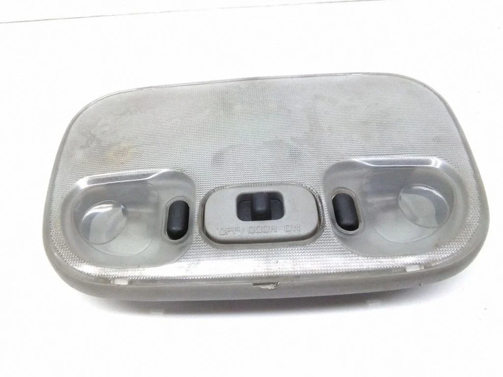 Esiistmete valgustustuli B25F51310