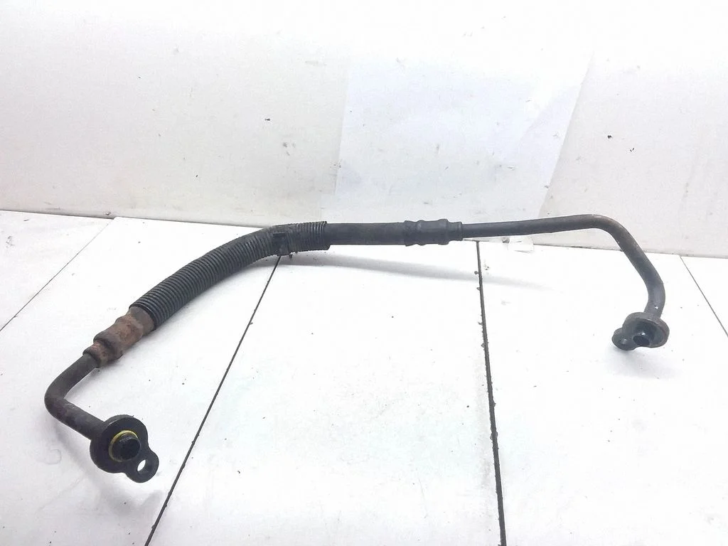 Air conditioning (A/C) pipe/hose