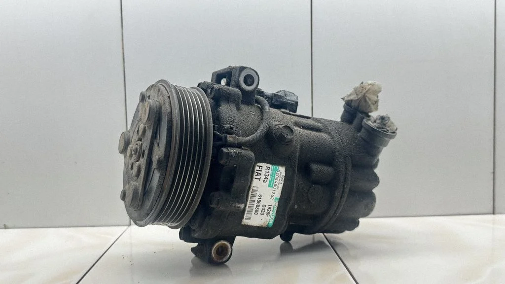 Air conditioning (A/C) compressor (pump) 51868880