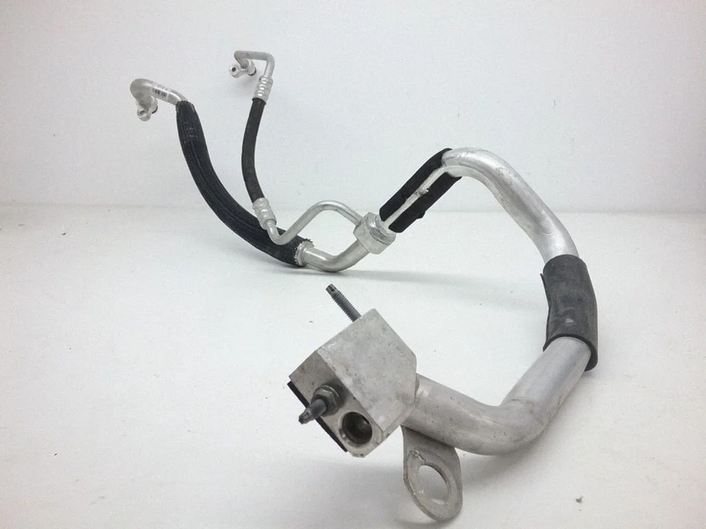 Kliimaseadme toru / voolik – Mercedes-Benz E-klass C207 W207 (2009-2017)