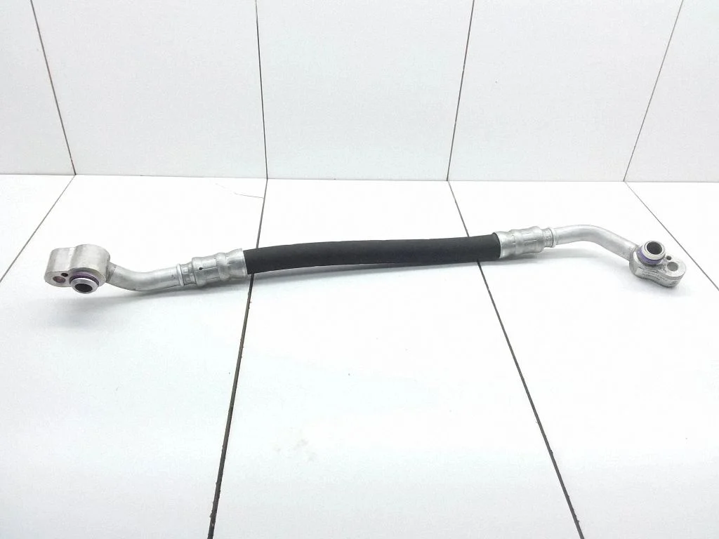 Przewody klimatyzacji 4L0820730