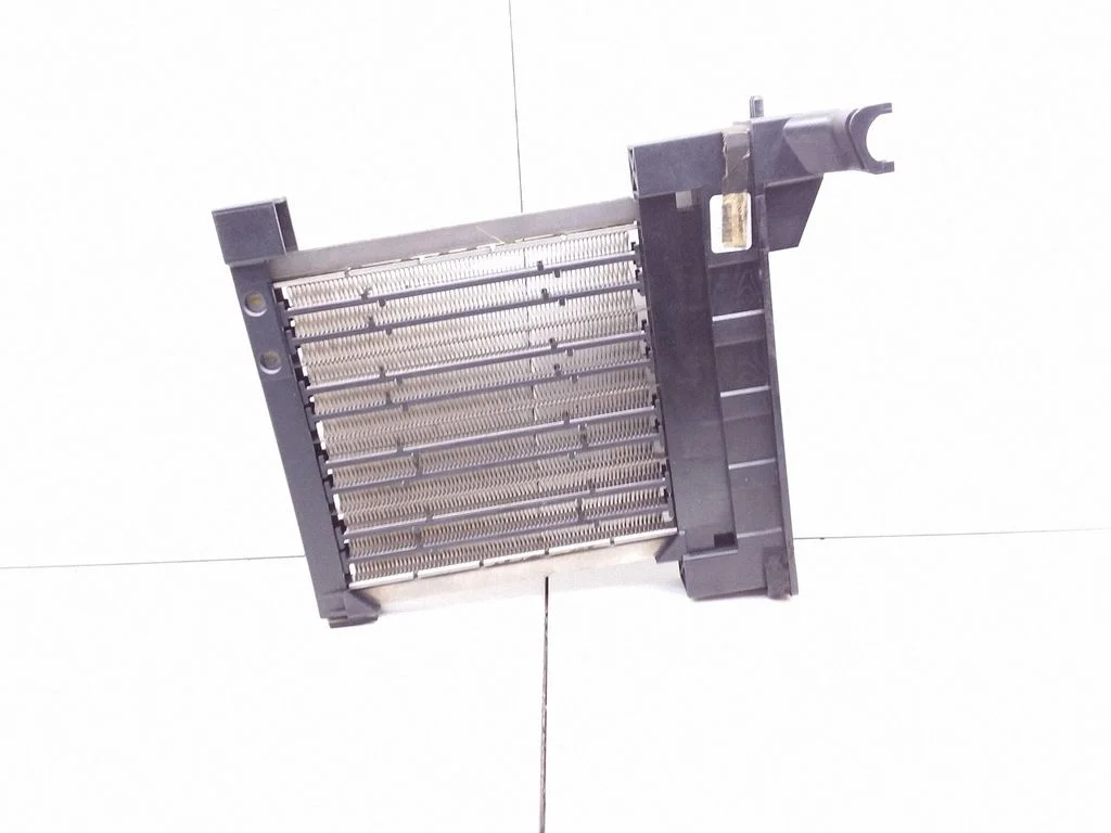 Elektriline salongi küttekeha radiaator 52409364