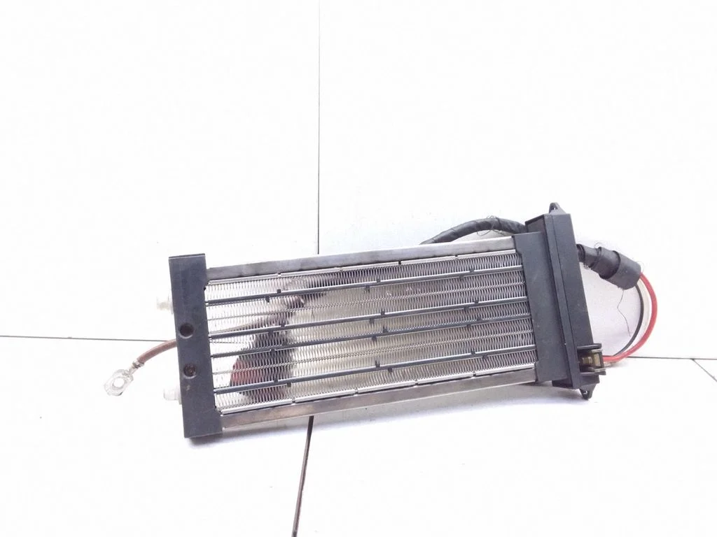 Elektryczna nagrzewnica kabiny 666718ZB