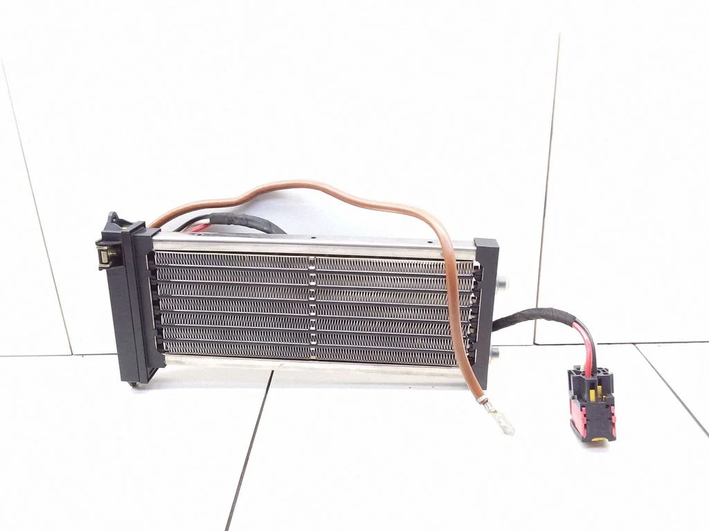 Elektriline salongi küttekeha radiaator 658350G