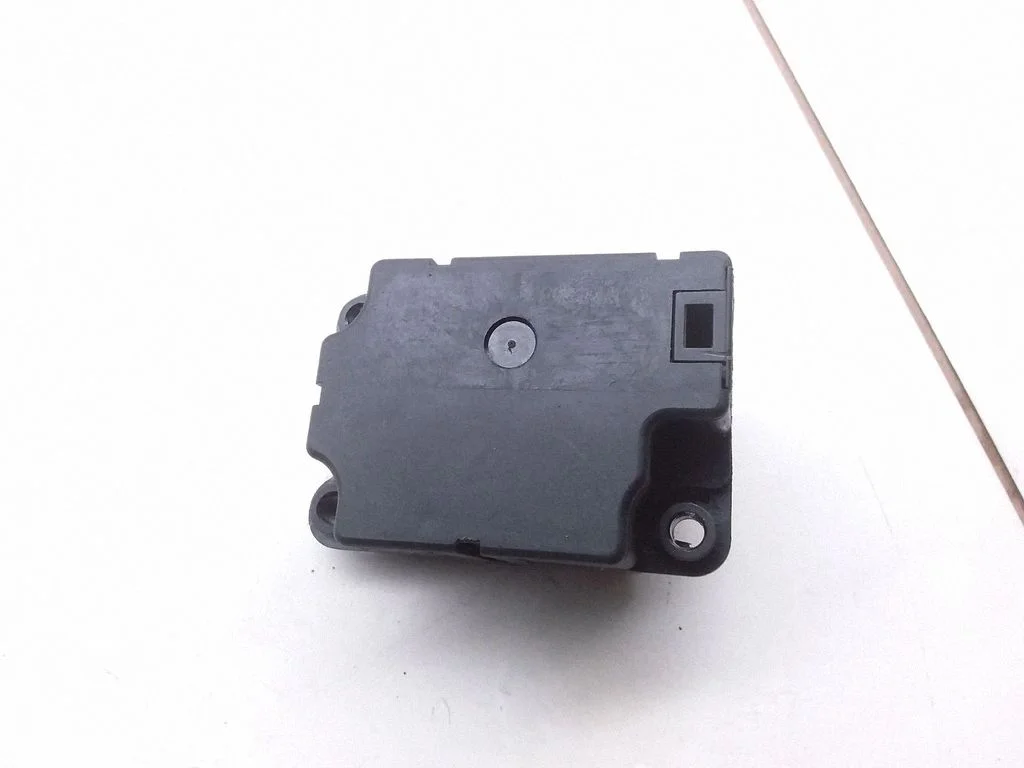 Air flap motor/actuator – Saab 9-3 Ver2 (2003-2007)