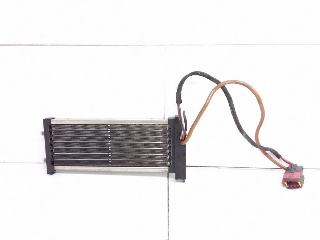 Elektriline salongi küttekeha radiaator 658350G