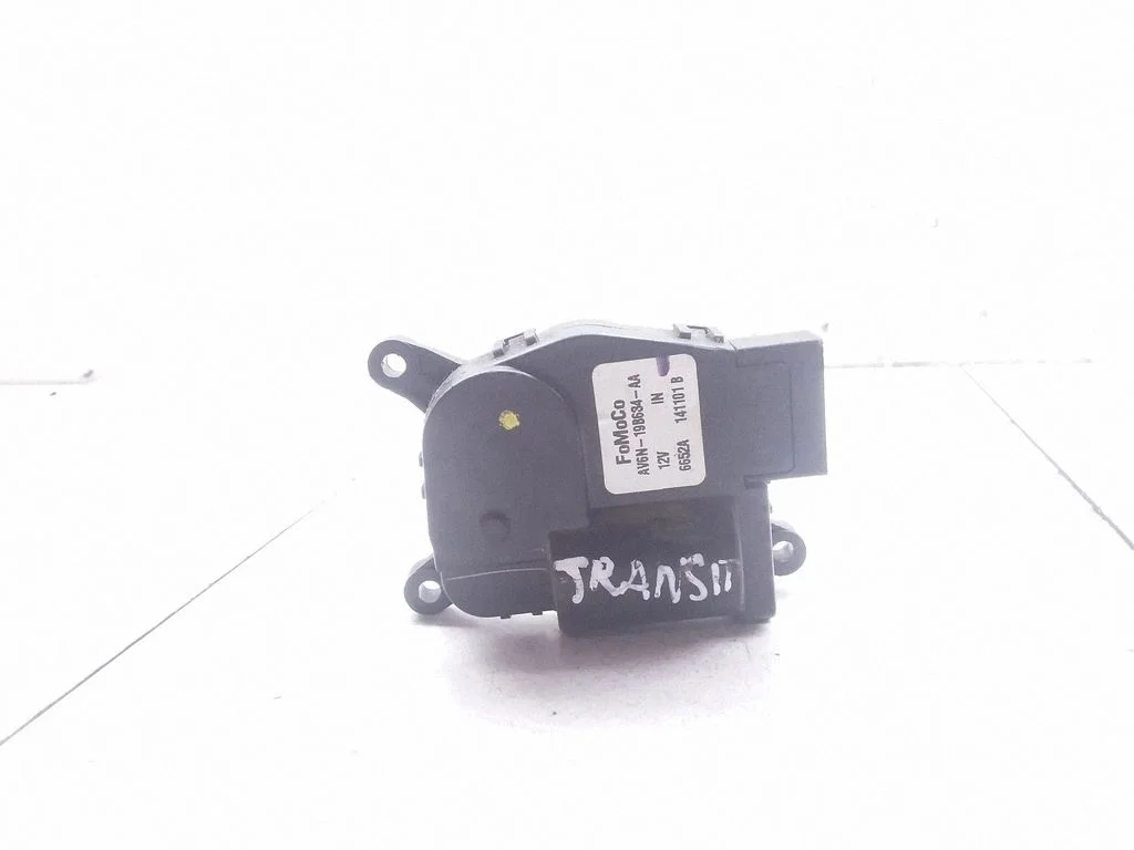 Air flap motor/actuator AV6N19B634AA