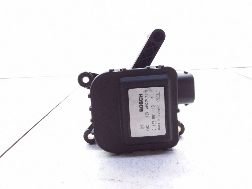 Gaisa aizvara motoriņš/aktuators 0132801110