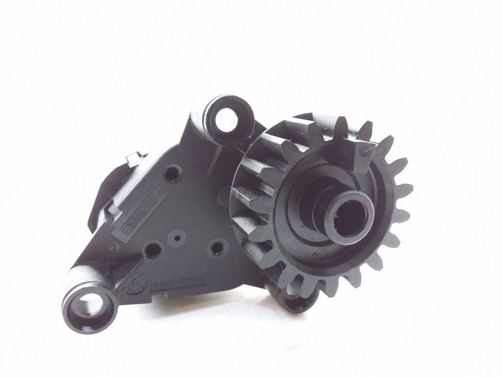 Gaisa aizvara motoriņš/aktuators 7M4907511A