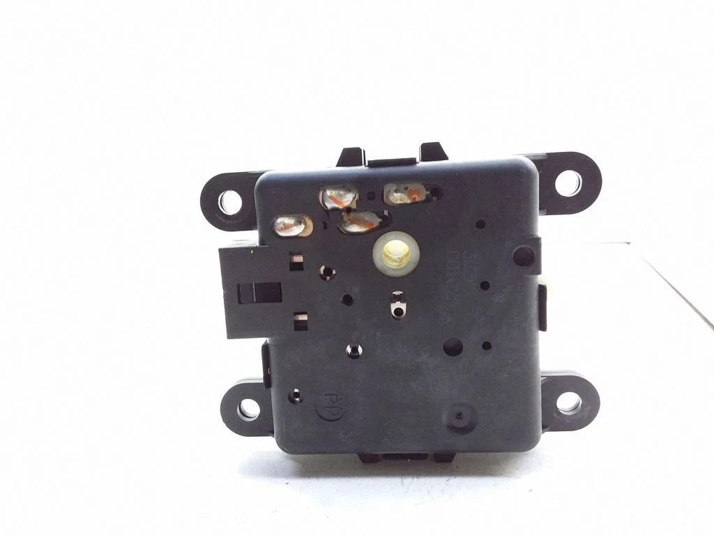 Gaisa aizvara motoriņš/aktuators 3G24030820