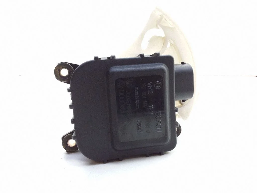 Air flap motor/actuator 8D1820511E