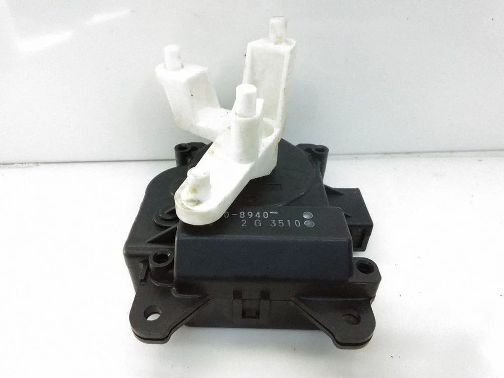 Air flap motor/actuator – Honda CR-V (2002-2006)