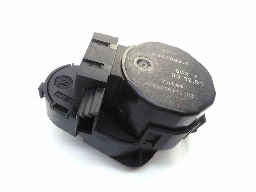 Gaisa aizvara motoriņš/aktuators 69026969