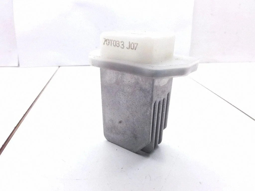 Krāsniņas ventilatora rezistors (reostats) – Nissan Primera (2002-2007)