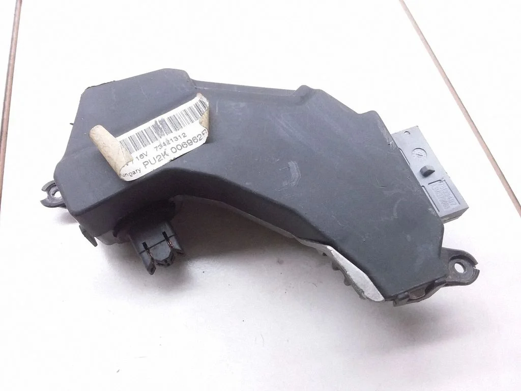 Krāsniņas ventilatora rezistors (reostats) – Opel Vectra C (2002-2005)