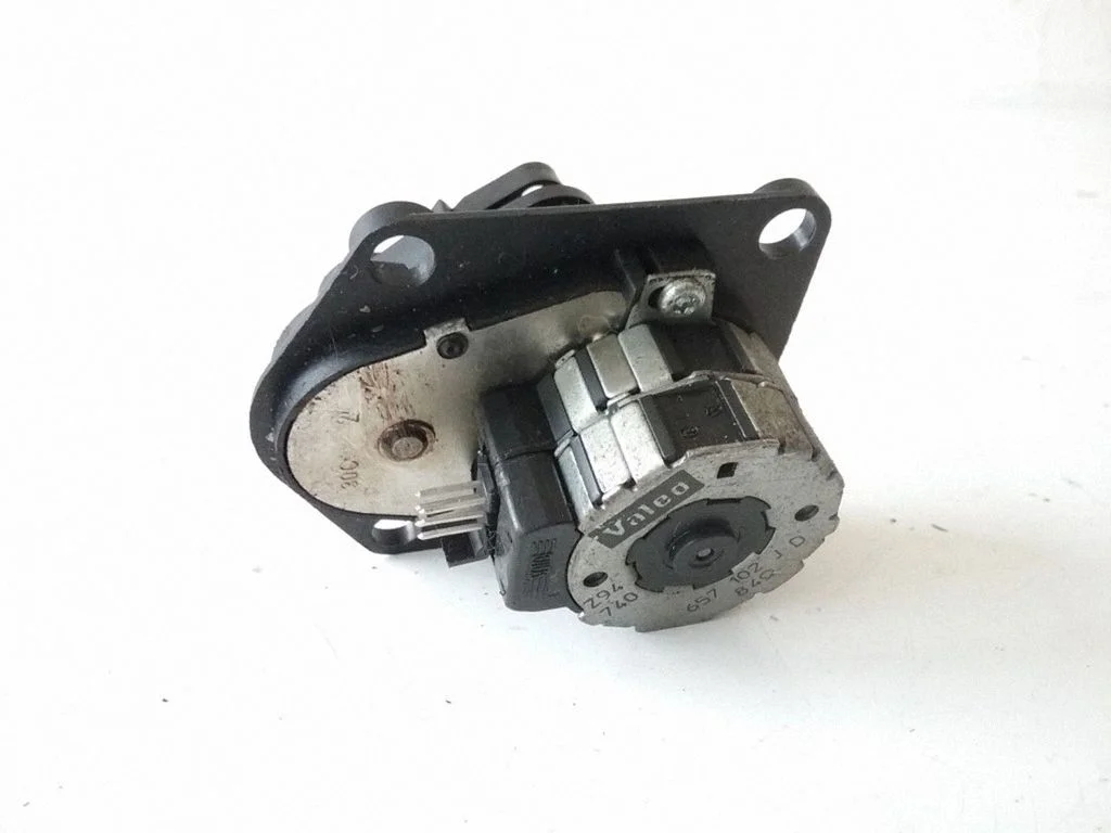 Air flap motor/actuator 657102JD