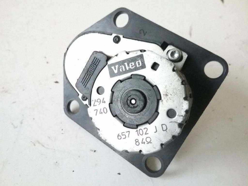 Air flap motor/actuator 657102JD