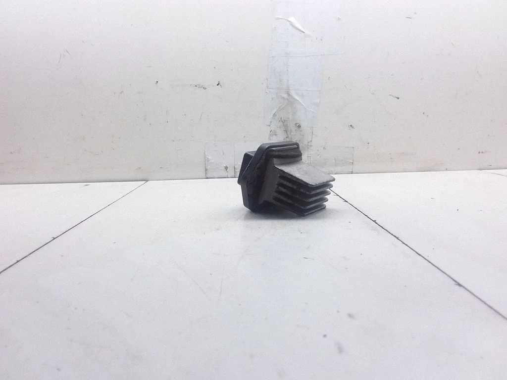 Heater blower motor/fan resistor M0SFET6M05