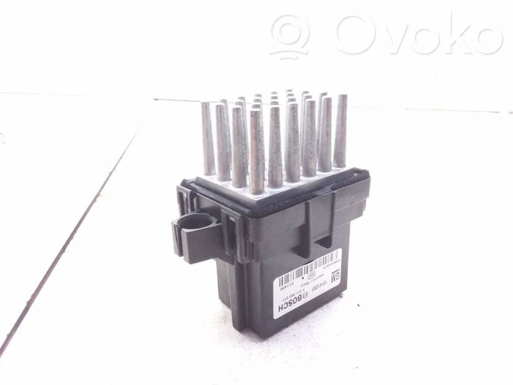 Krāsniņas ventilatora rezistors (reostats) – Opel Insignia A (2008-2017)