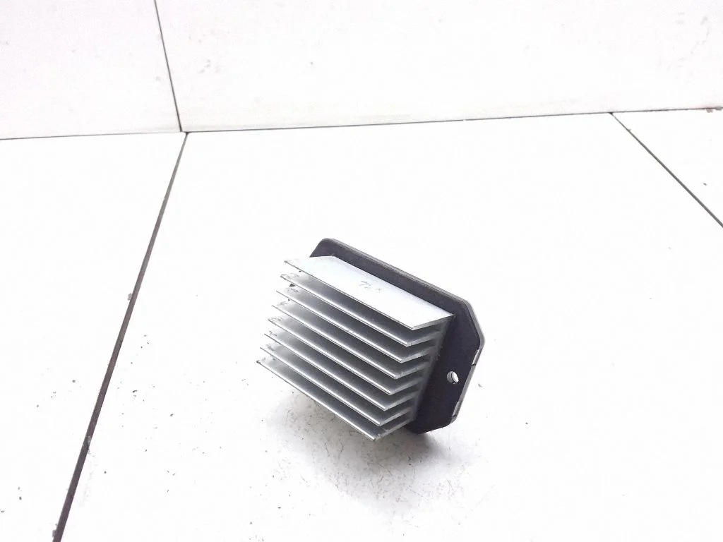 Heater blower motor/fan resistor 0778000901