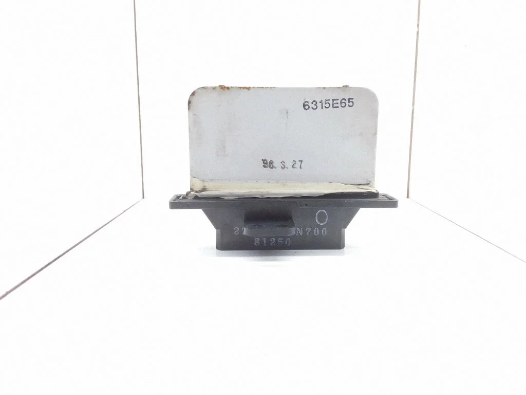 Heater blower motor/fan resistor – Nissan Almera (1995-2000)