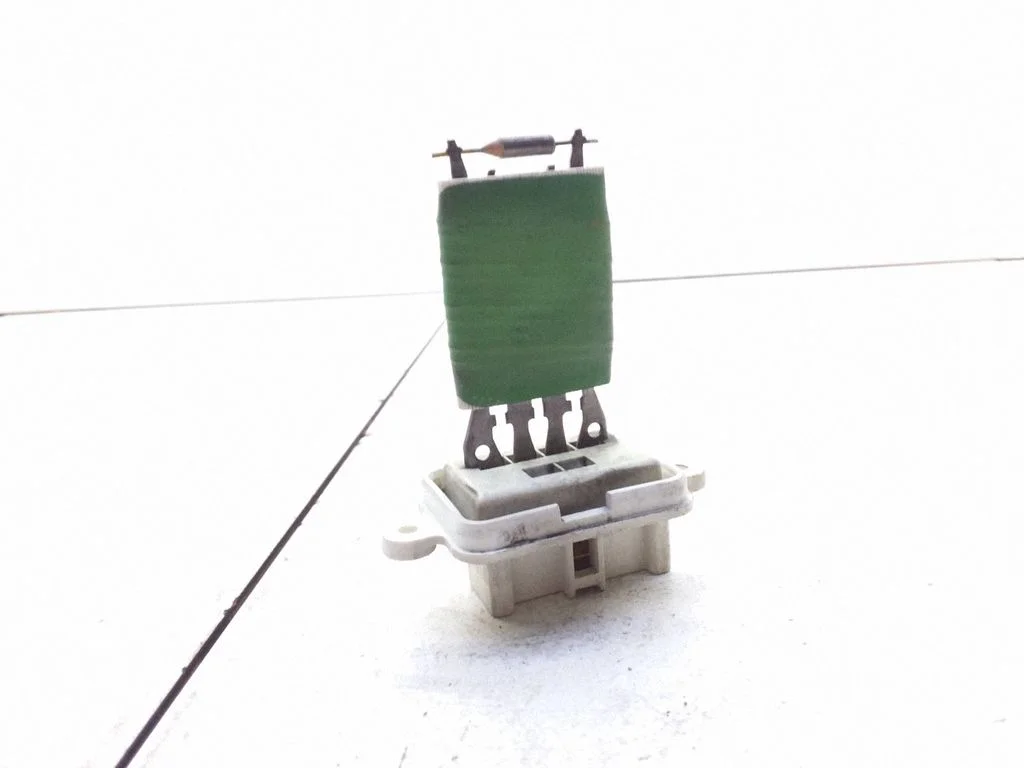Heater blower motor/fan resistor – Opel Meriva A (2003-2010)