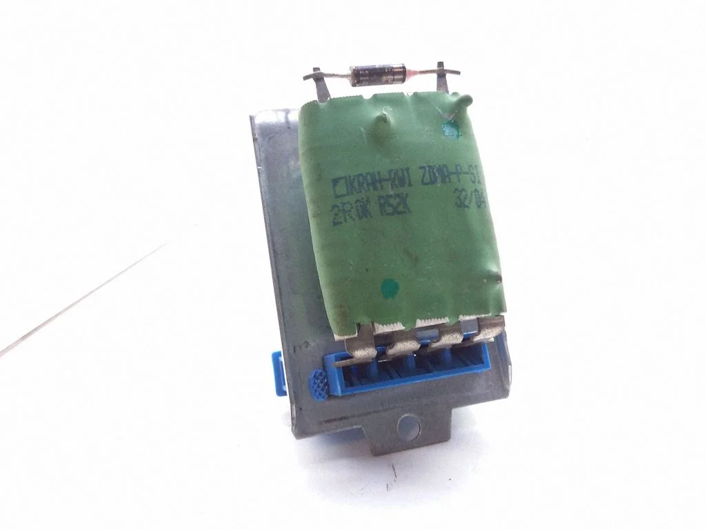 Krāsniņas ventilatora rezistors (reostats) 7M0959263E