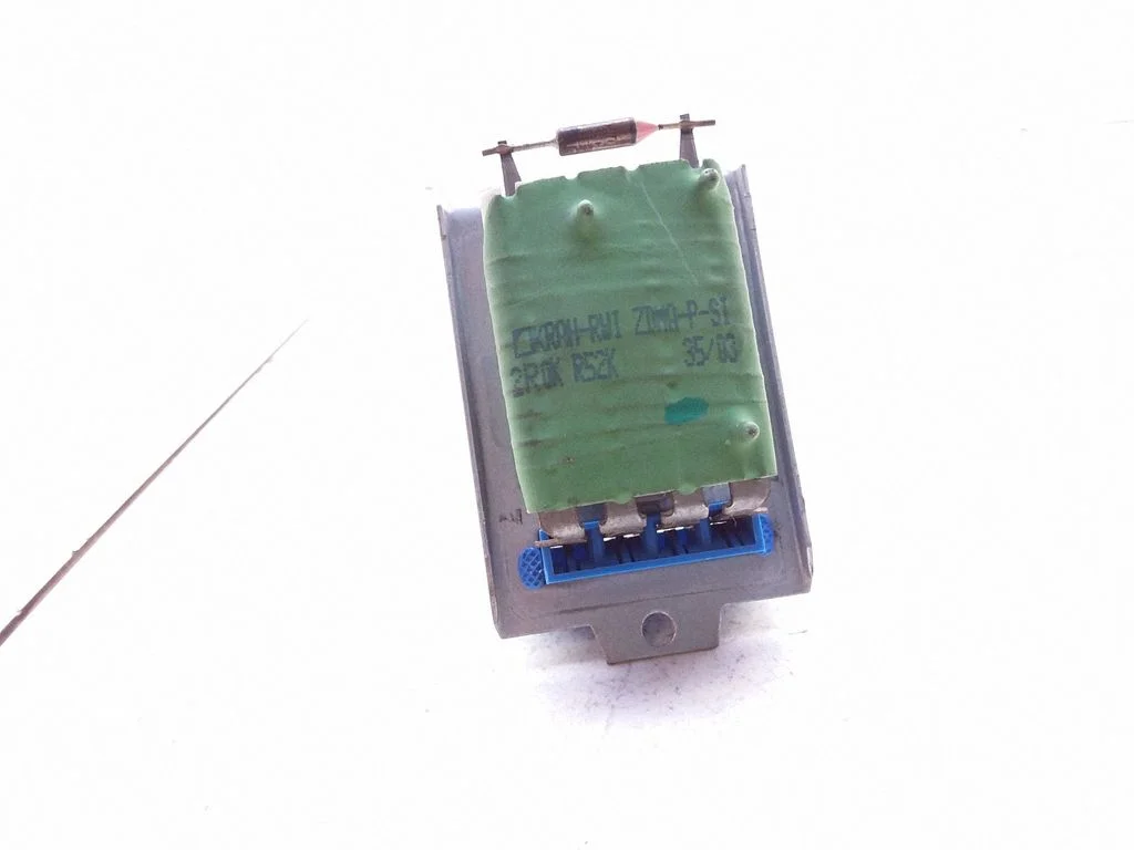 Krāsniņas ventilatora rezistors (reostats) 7M0959263E