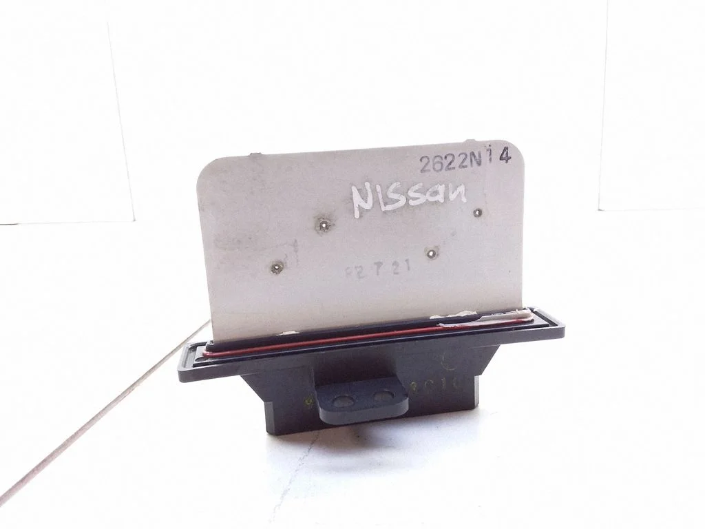 Heater blower motor/fan resistor – Nissan Almera (1995-2000)