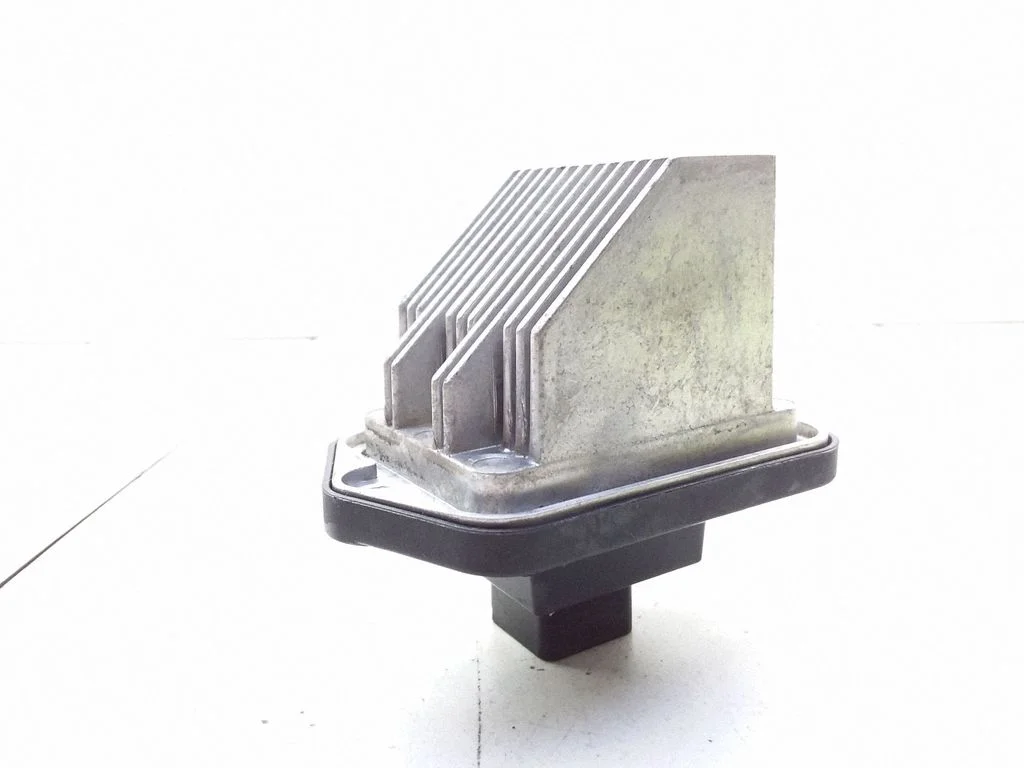 Heater blower motor/fan resistor – Mazda 6 (2002-2008)
