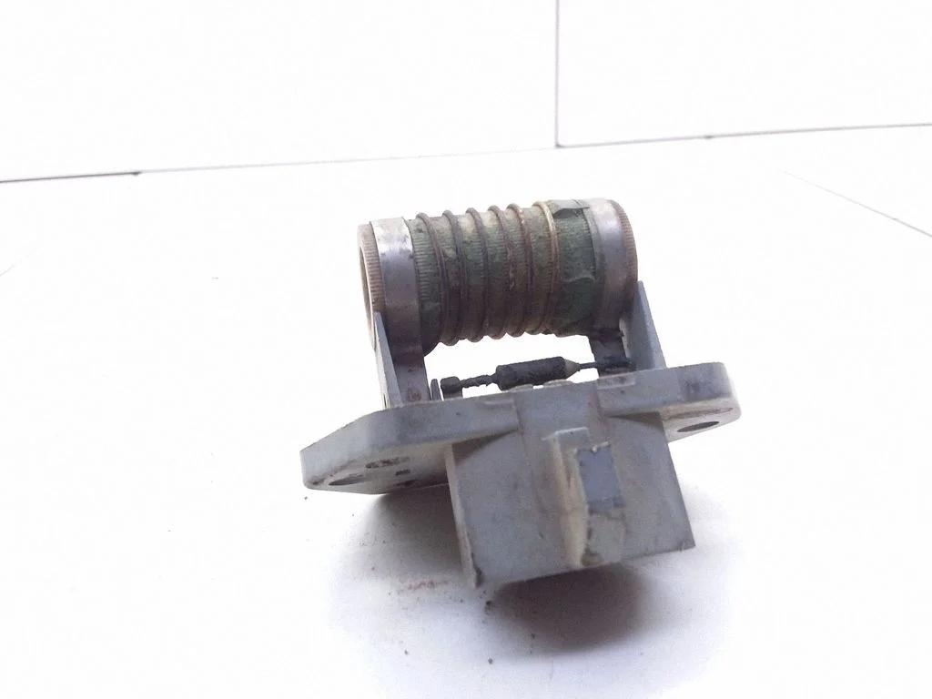 Rezystor dmuchawy 98FB9A819AA
