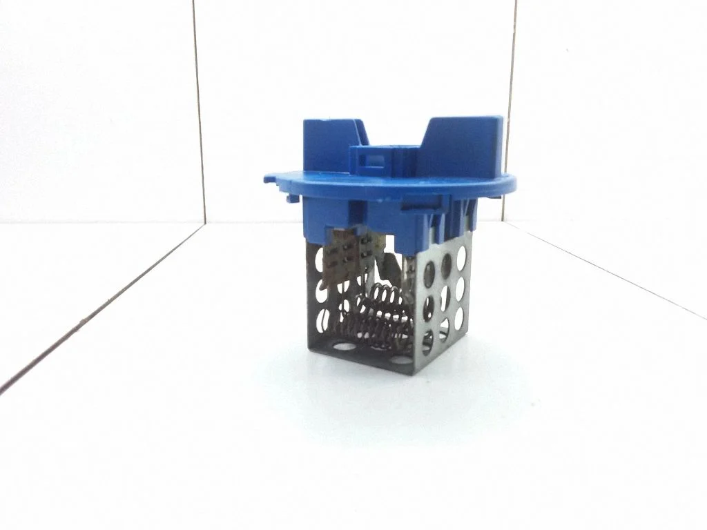 Heater blower motor/fan resistor – Mercedes-Benz Sprinter W906 (2006-2018)
