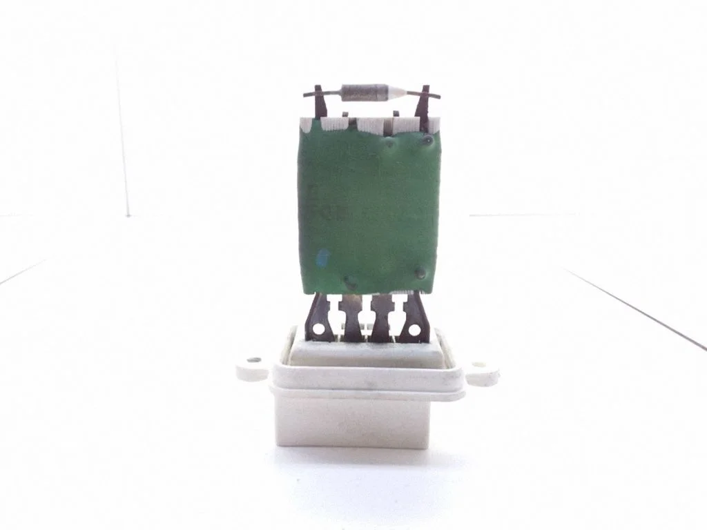 Heater blower motor/fan resistor – Opel Meriva A (2003-2010)